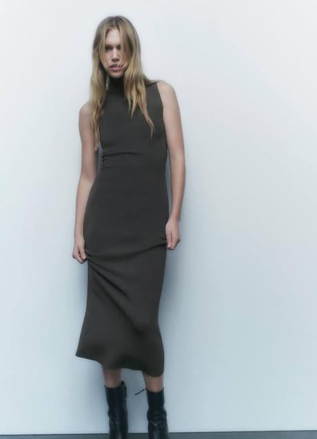 Imagen - Vestido de punto midi entallado