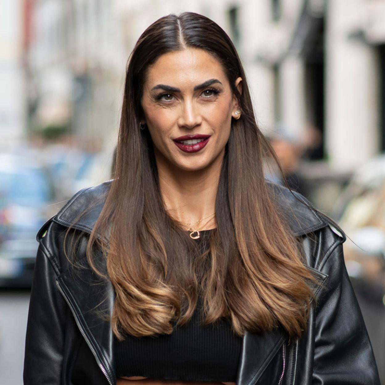 Este es el colorete en stick favorito de las francesas que tienes que usar si buscas maquillarte rápido