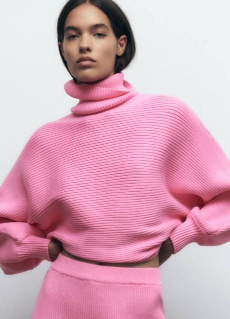 Imagen - Jersey rosa con cuello alto