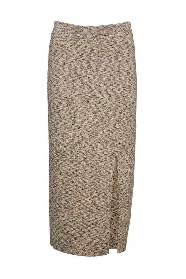 Falda largo de punto jaspeado en mezcla con algodón sostenible. Es de Pedro del Hierro. Precio: 69,99 €. Cómpralo aquí