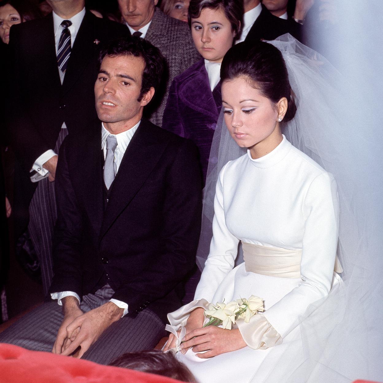 La boda de Isabel Preysler y Julio Iglesias.