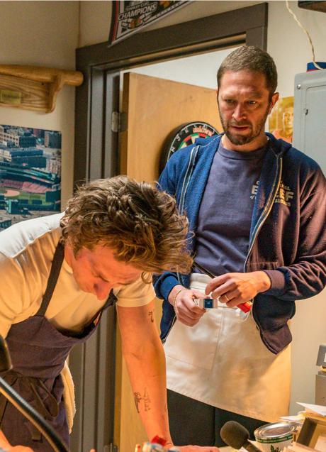 Imagen - Carmy y Richie tratando de ponerse de acuerdo, que no es precisamente fácil. / Disney+