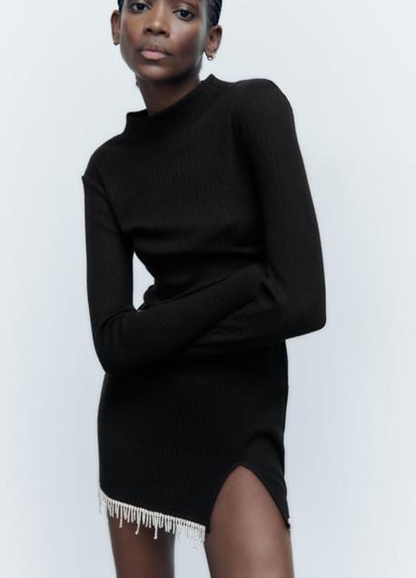 Imagen - El vestido también está disponible en negro.