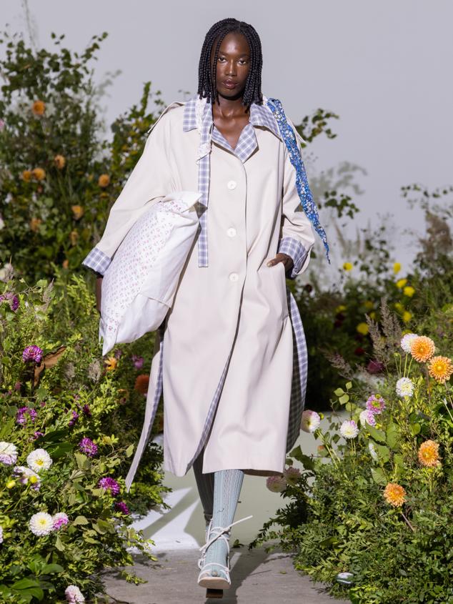 Moisés Nieto presenta SIESTA, inspirada en el lujo del descanso mediante la artesanía y la sostenibilidad