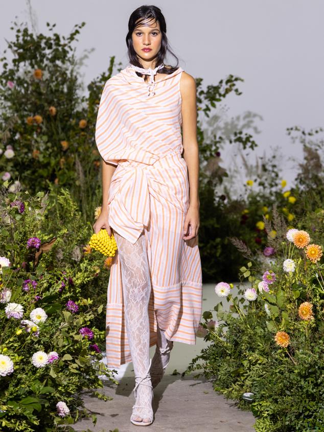 Moisés Nieto presenta SIESTA, inspirada en el lujo del descanso mediante la artesanía y la sostenibilidad