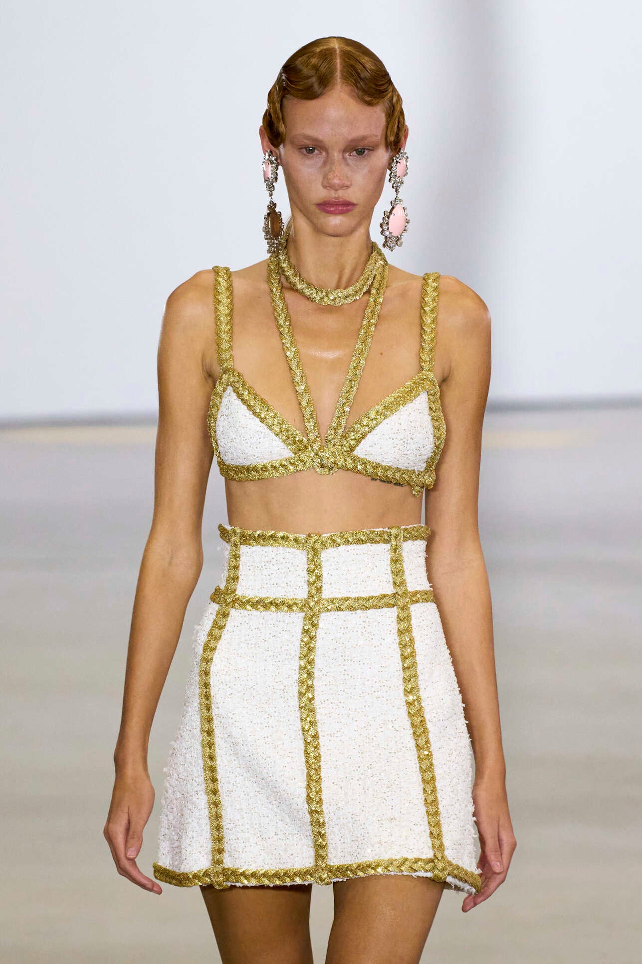 Colección de Giambatista Valli 2022-2023.