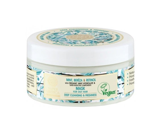 Mint, Bereza y Retinol tres ingredientes presentes en esta mascarilla que está creada específicamente para los cabellos grasos gracias al Altai Mint. ¿Por qué? Ayuda a mantener el equilibrio del cuero cabelludo mientras que proporciona volumen y frescor al cabello. Está elaborada con ingredientes veganos. (13,99 euros)