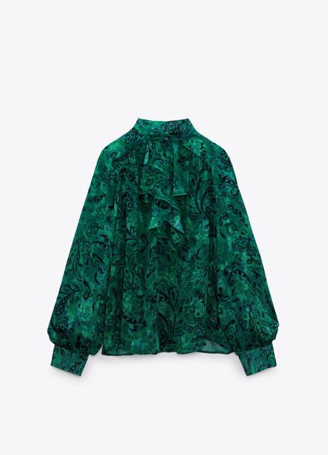 Imagen - Blusa estampada de volantes de Zara, 27,95€.