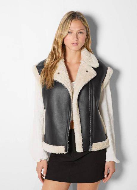 Imagen - Chaleco doble faz con borreguillo en negro