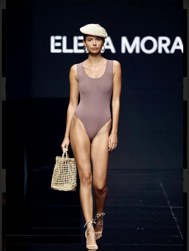 Bañadores eco de rayas, materiales sostenibles y prendas a todo color: las tendencias del verano 2023