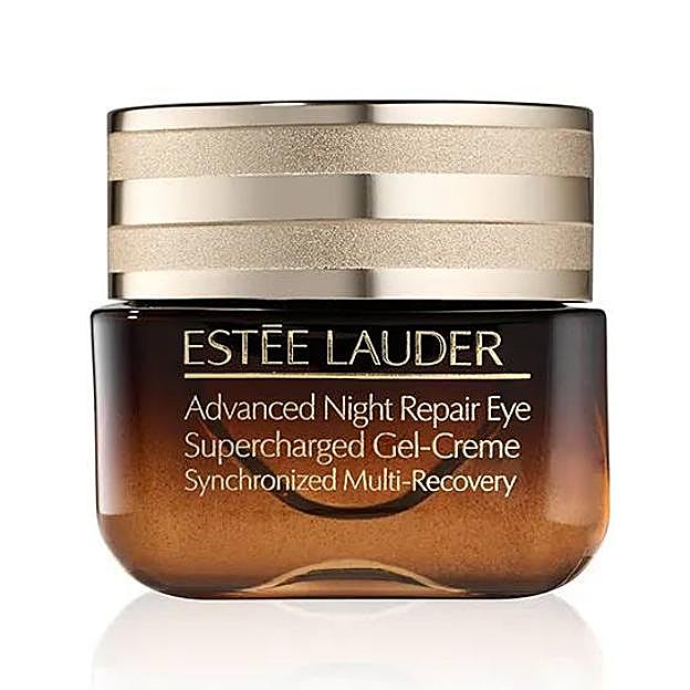 Imagen principal - 1. ESTÉE LAUDER. Advanced Night Repair Eye Supercharged Gel-Crème (73 €). 2. GIVENCHY. Le Soin Noir Contorno de Ojos (183,50 €). 3. CANTABRIA LABS. Neoretin Discrom Control K-Contorno de ojos (43,96 €).