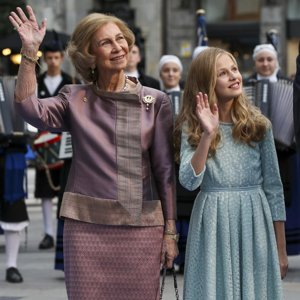 Leonor y la reina Sofía en los Premios Princesa de Asturias 2019.