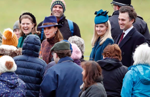Kate Middleton acompañada de lady Laura Meade, Lucy Lanigan-O'Keeffe y Thomas van Straubenzee. 