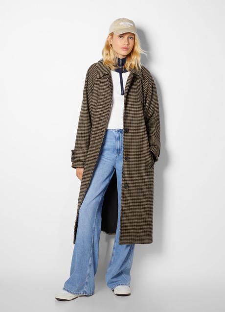 Imagen - Trench de Bershka, 79,99€.