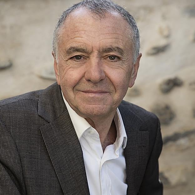 Las claves del optimismo del filósofo Gilles Lipovestky: «La democracia es más sólida de lo que pensamos. Los populistas van y vienen»