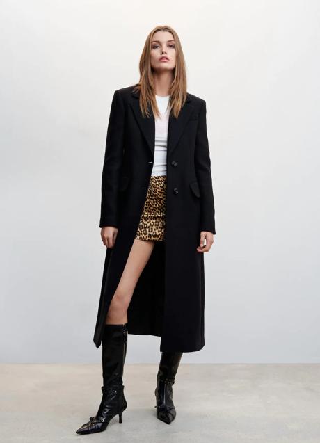 Imagen - Falda mini con estampado animal de Mango. Foto: Mango.