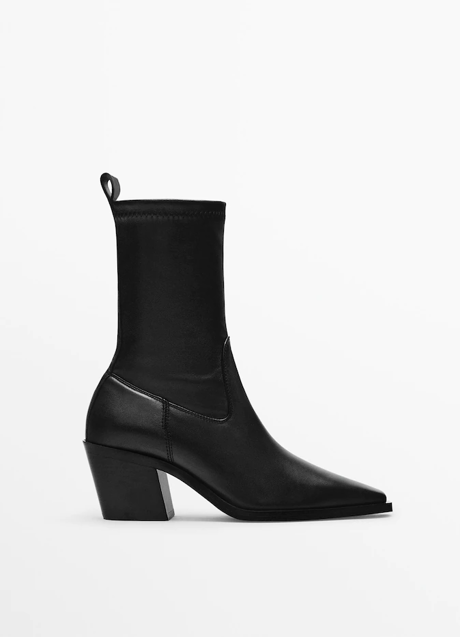 Imagen - Botines de piel de Massimo Dutti, 139€.