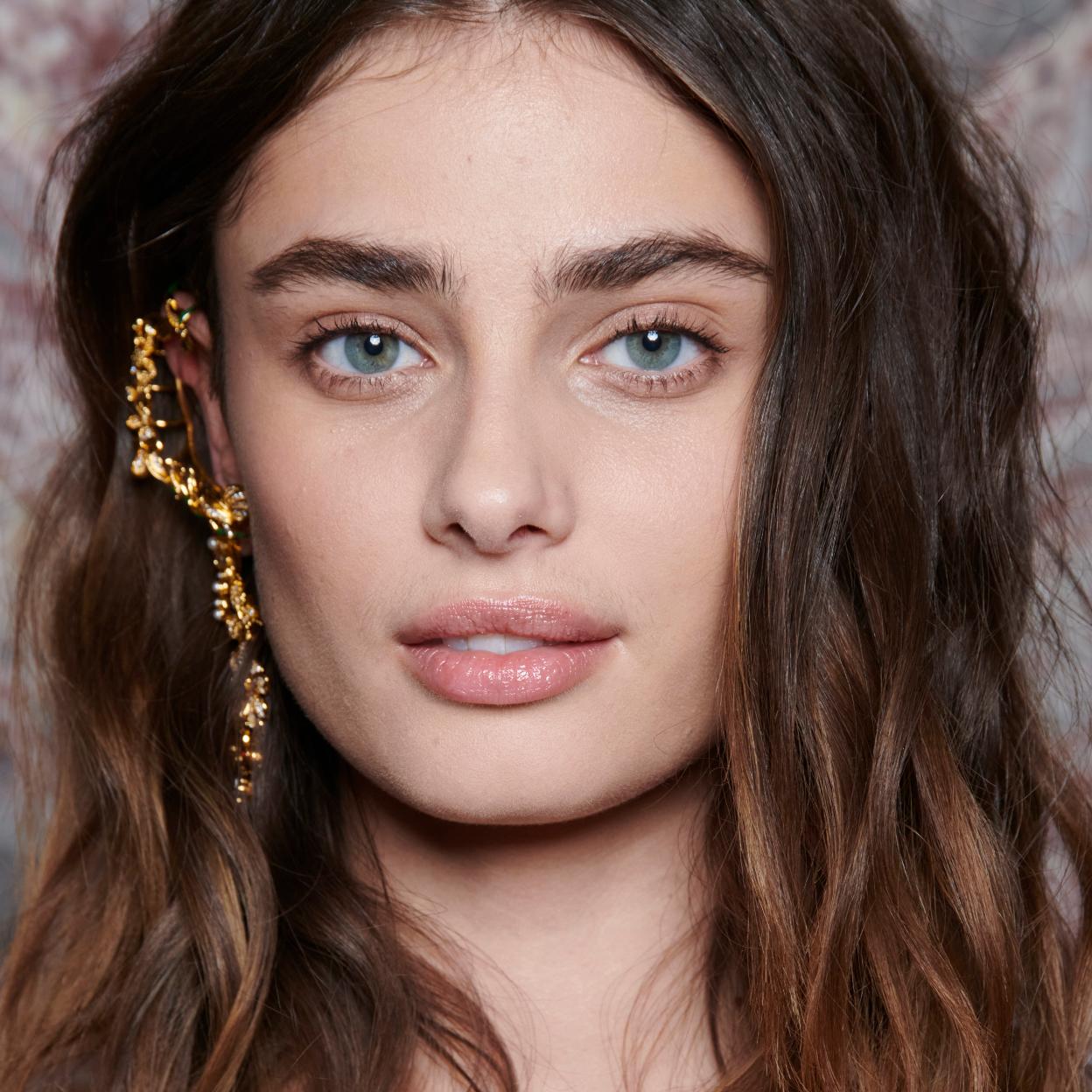 Los expertos recomiendan el uso del tónico facial.