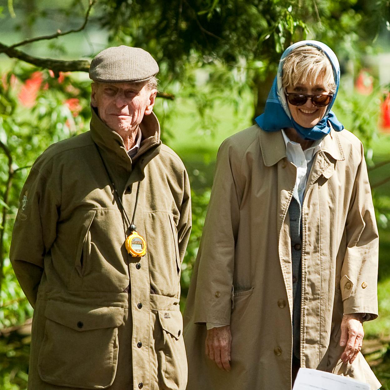 Felipe de Edimburgo con su amiga íntima, Lady Penny Brabourne. 