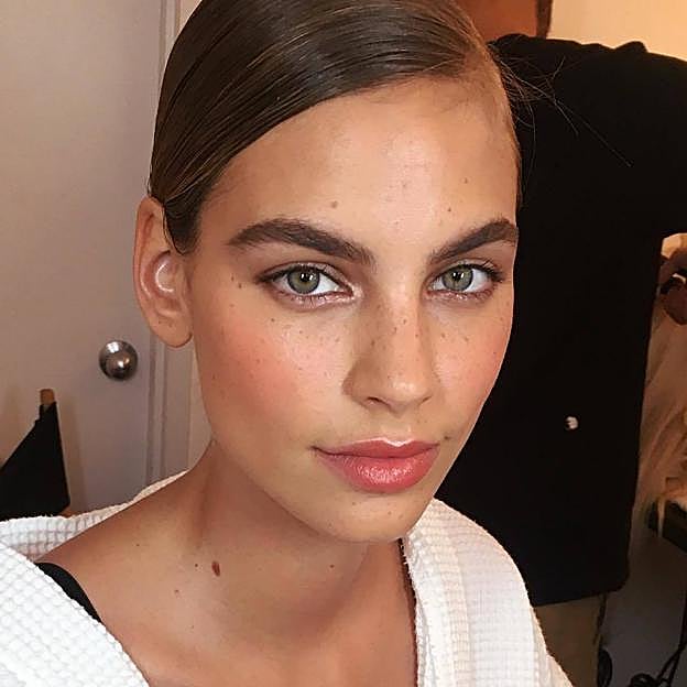 El contorno de ojos con vitamina C con el que te despedirás de las ojeras y arrugas definitivamente