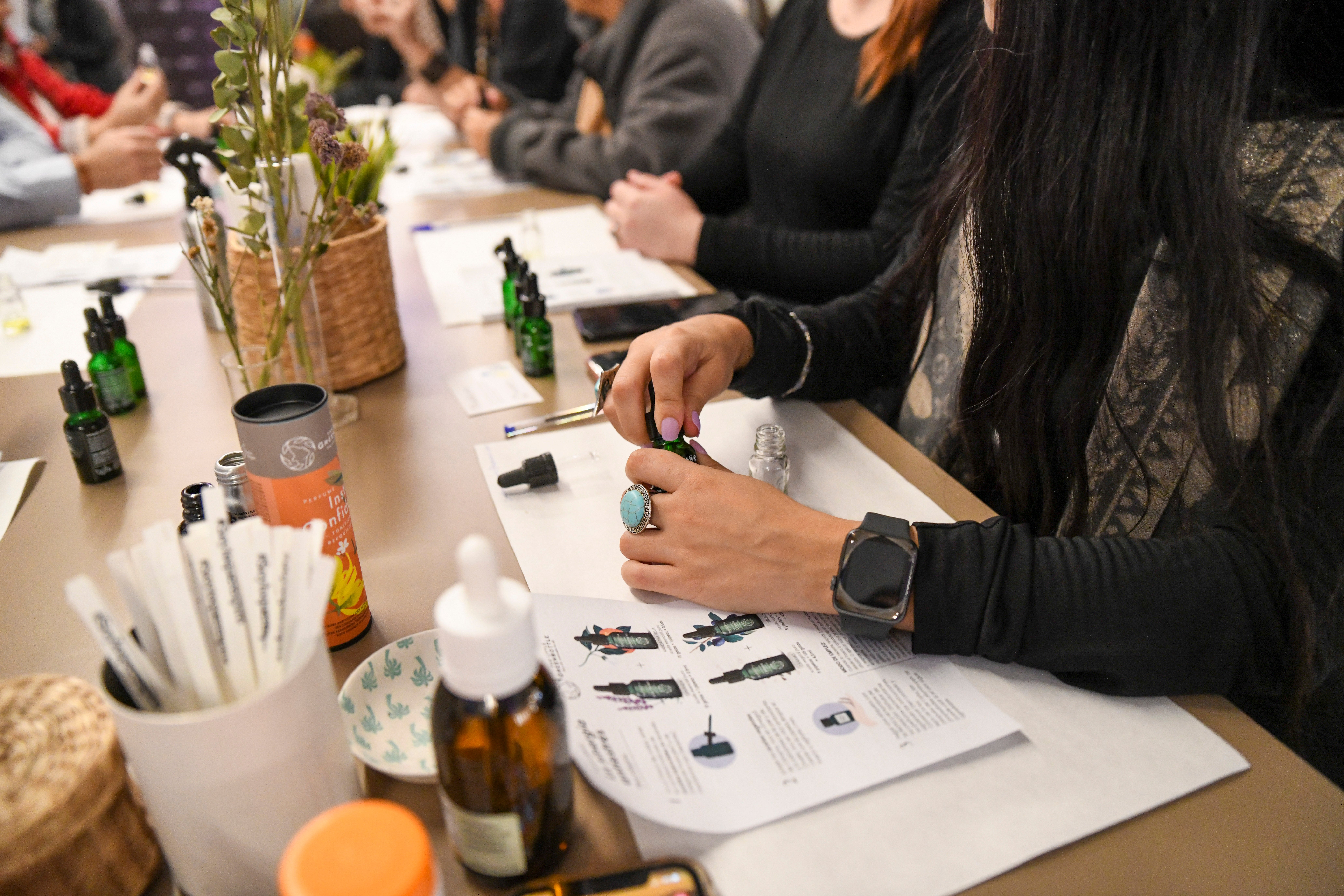 Taller de perfumes personalizado con Green Bottle.