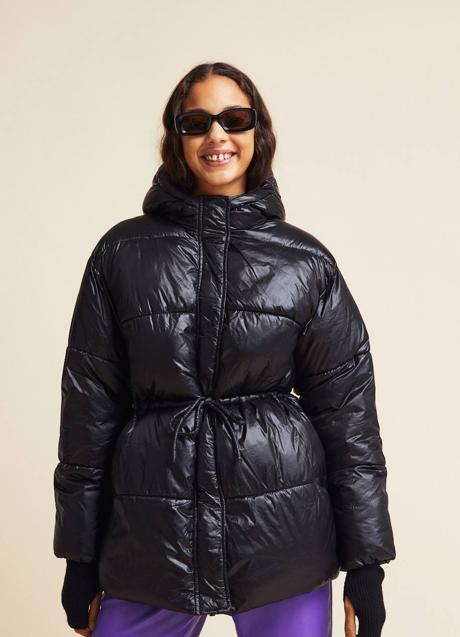 Imagen - Puffer en tejido con acabado brillante