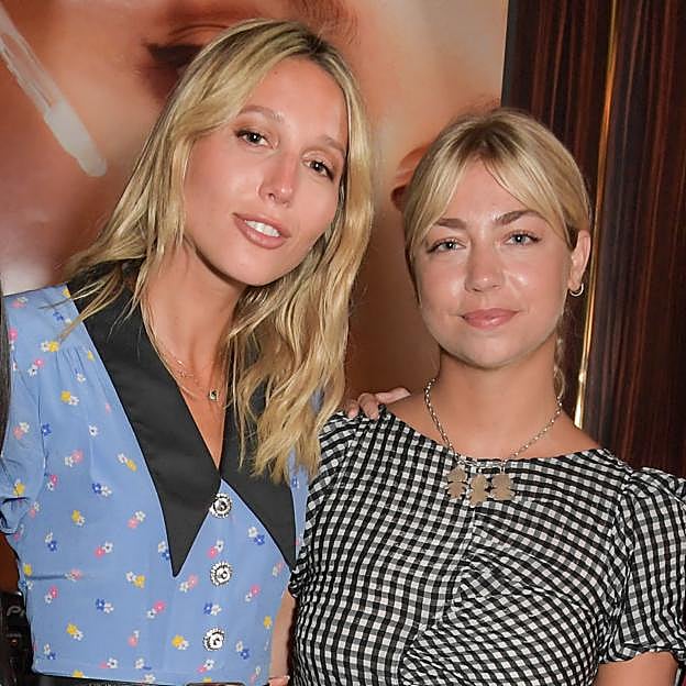 Quién es Alexia Mavroleon: la mejor amiga y fotógrafa por excelencia de Olympia de Grecia, artista de la jet set y descendiente de navieros griegos