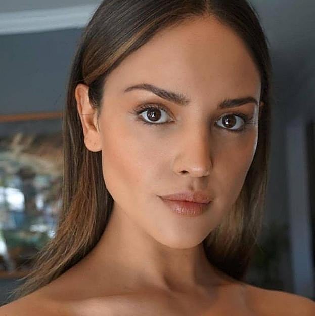 Tres sérums con tecnología de células que te harán parecer 10 años más joven