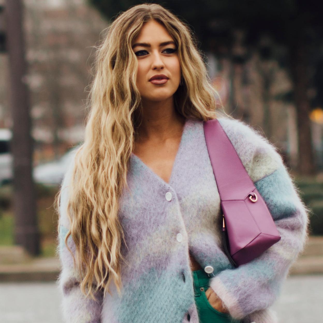 belleza: El bálsamo hidratante con aceite de coco que usarás si tienes el pelo rizado