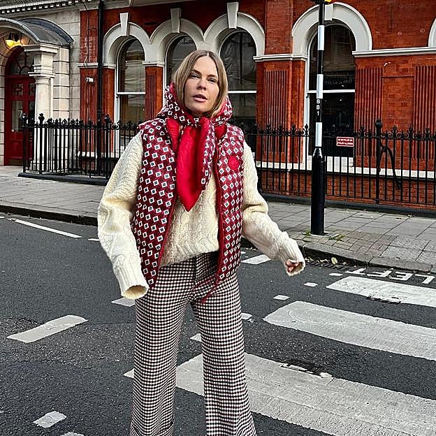 Este cárdigan de punto con bufanda incluida de Zara será tu mejor inversión del invierno