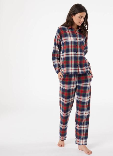 Imagen - Pijama con estampado de cuadros de Etam. Foto: Etam.