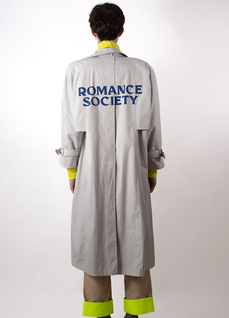 Imagen - Gabardina de Romance Society, 90€.