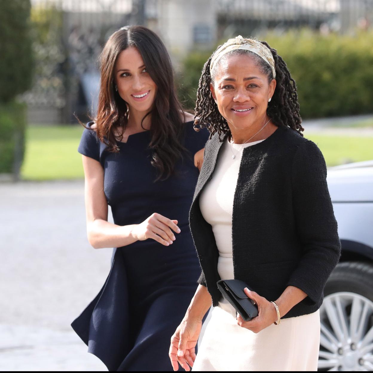 Doria Ragland y Meghan Markle.
