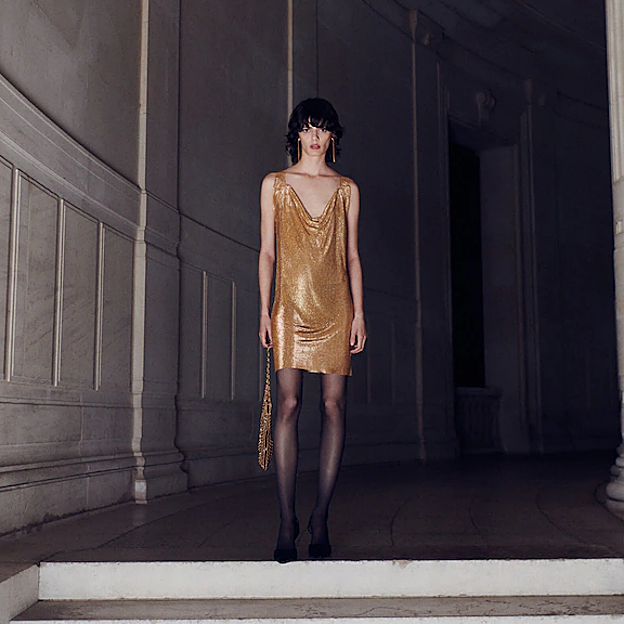 Estos vestidos de fiesta rejuvenecedores son increíbles, diferentes y perfectos para Nochevieja