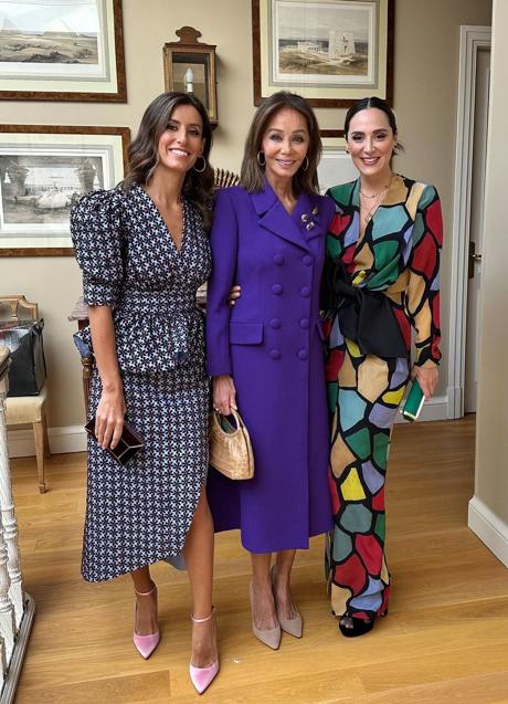 Imagen - Los looks de invitada de Ana Boyer, Isabel Preysler y Tamara Falcó. 