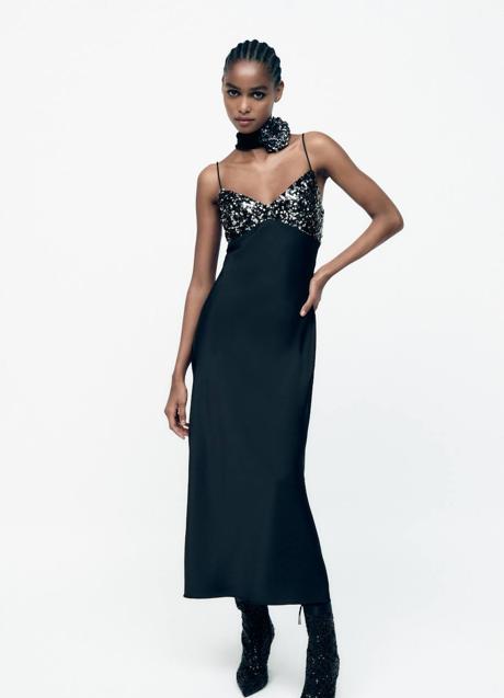 Imagen - Vestido lencero negro con detalle de lentejuelas