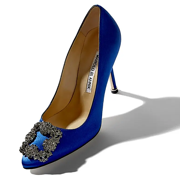 Los Hangisi de Manolo Blahnik en azul.