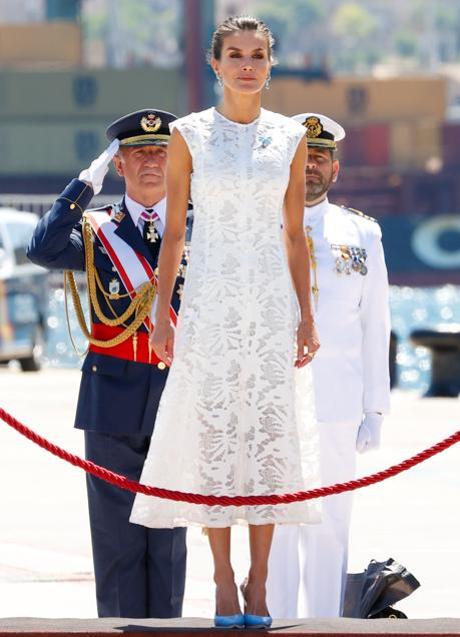 Imagen - Letizia con un vestido de Sfera.