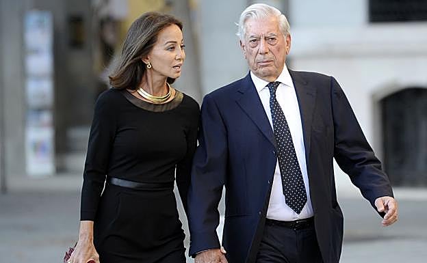 Isabel Preysler y Mario Vargas Llosa fueron habituales del los estrenos del Teatro Real durante casi toda su relación. 
