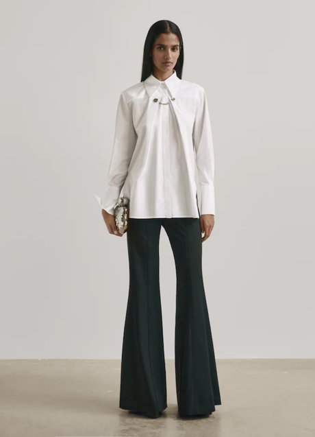 Imagen - Camisa blanca de Massimo Dutti, 79,95€.