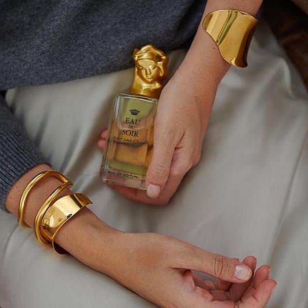 Tamara Falcó con el perfume de la reina Letizia.