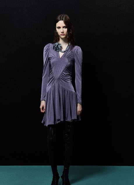 Imagen - Vestido fruncido, 28,75€ (antes 35,99€).