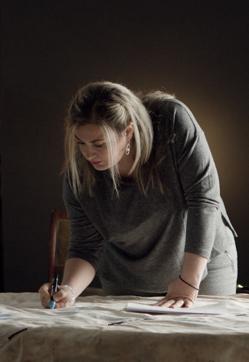 Imagen secundaria 2 - Así plasmaron sus testimonios algunos refugiados.