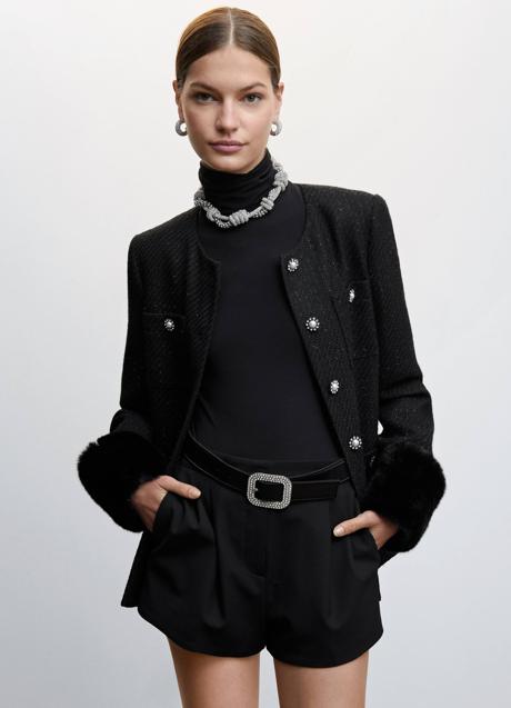 Imagen - La chaqueta de Mango tiene botones joya.