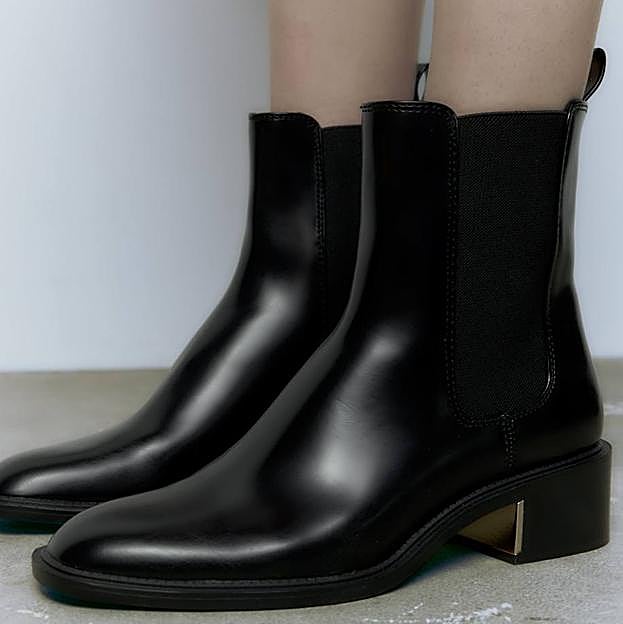 Botines chelsea efecto piel