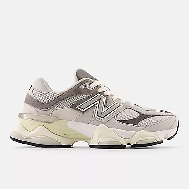 Las zapatillas 9060 de New Balance.