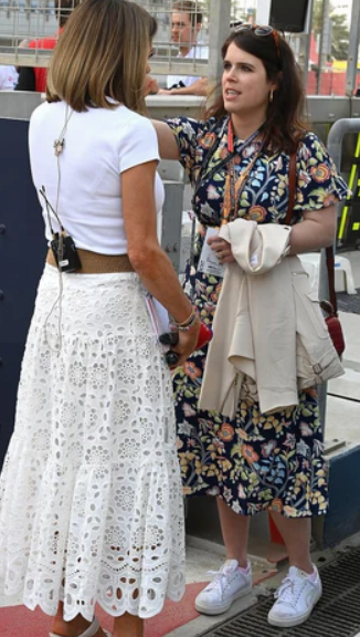 Imagen - La princesa Eugenie con zapatillas de Løci.