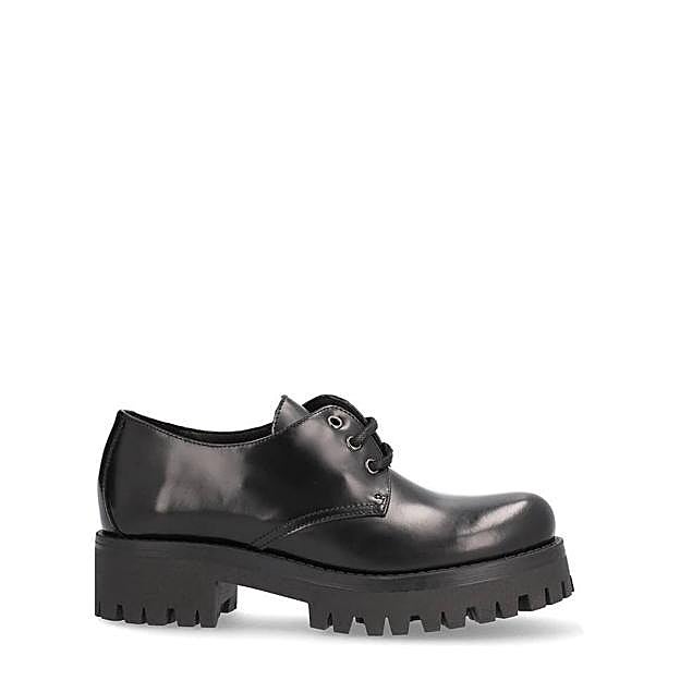 Zapatos oxford con suela dentada