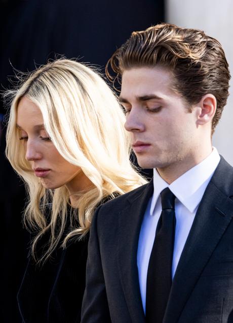 Imagen - Constantino Alexios con su hermana Olymoia en el funeral de Constantino de Grecia. Foto: Getty