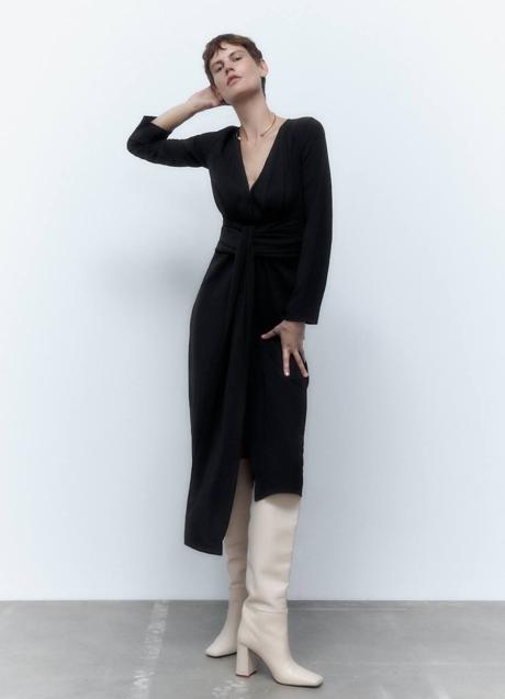 Imagen - Vestido midi negro con nudo